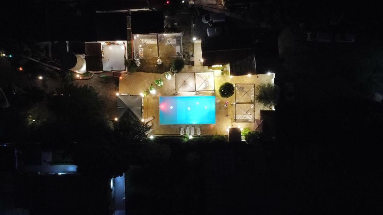 フロリーディア Casa Di Lu'ヴィラ エクステリア 写真