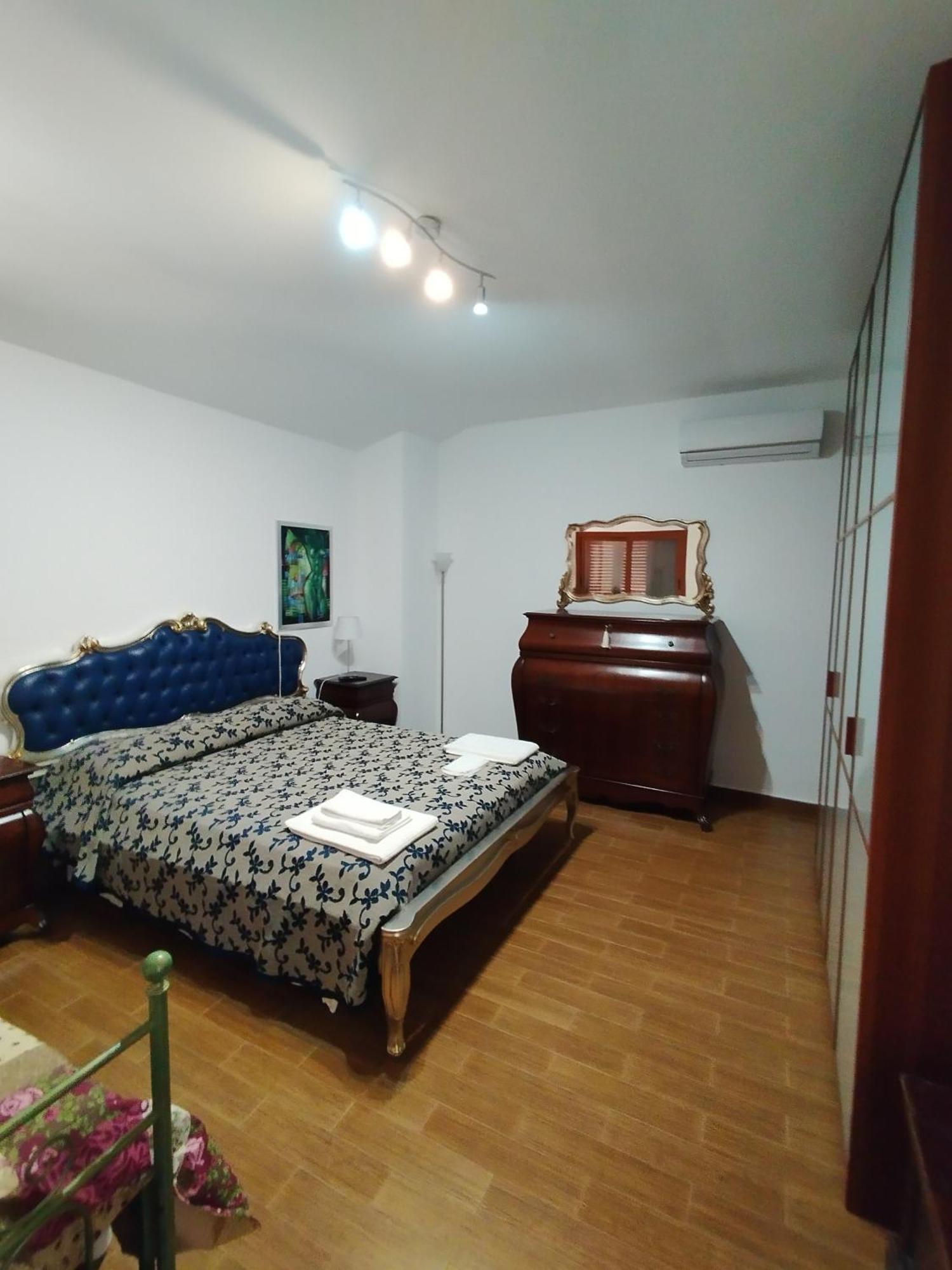 フロリーディア Casa Di Lu'ヴィラ エクステリア 写真